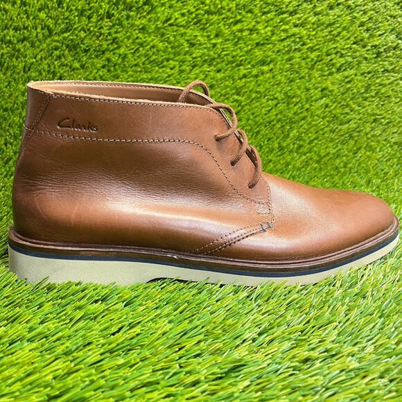 Clarks Malwood Mid Mens Size 8 Brown Casual Classic Leather Lace Up Chukka Boots main image 4